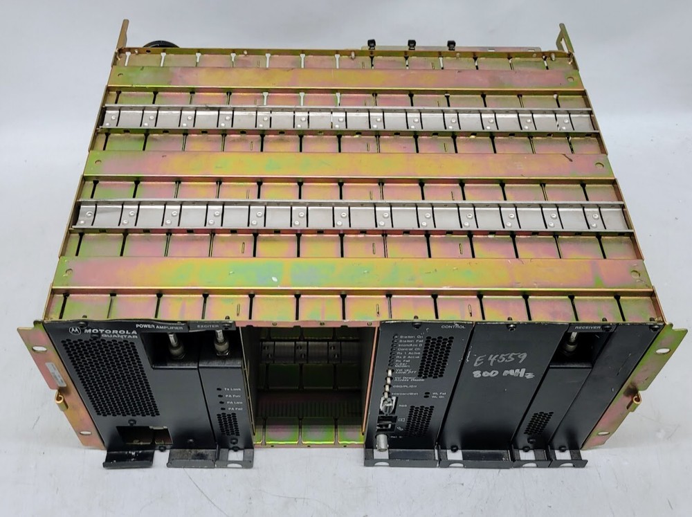 Motorola Quantar T5365A Repeater Base Station /MISSING PSU