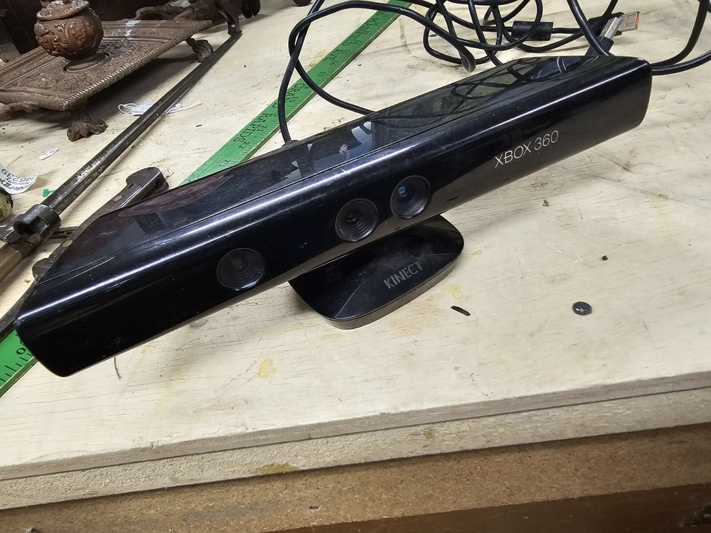 Microsoft Xbox 360 Kinect Connect Black Sensor Bar Model # 1414