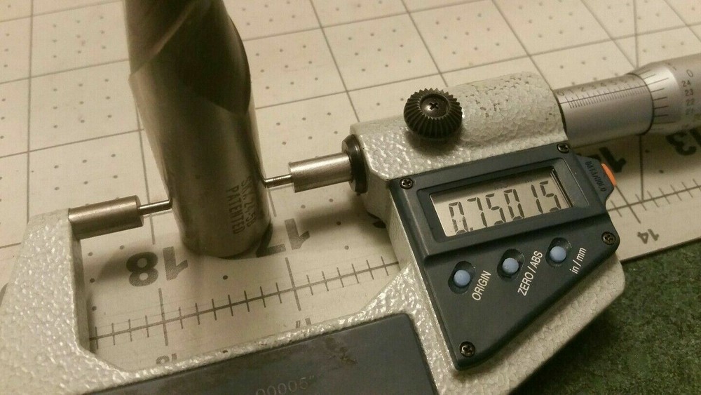 Weldon SKX24-B Flute endmill good condition