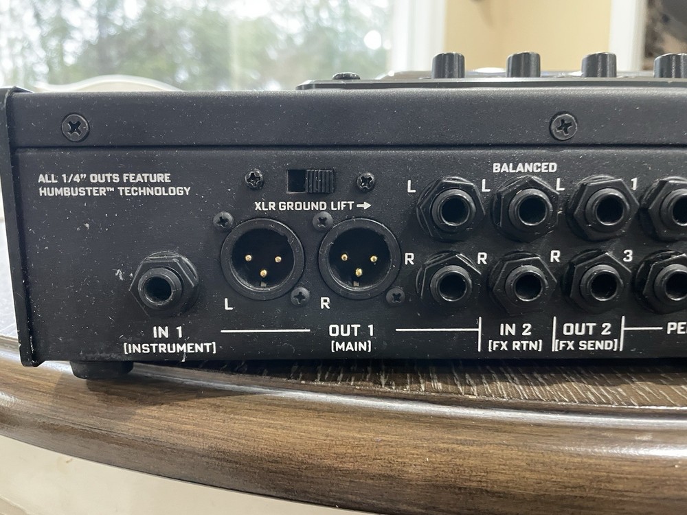 Fractal Audio Systems AX8 Floor Amp Modeler/Multi-FX Processor Pedalboard 2