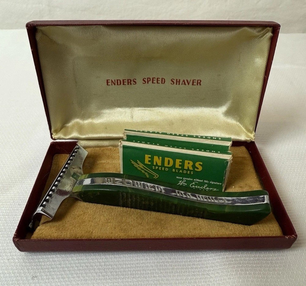 Vintage Enders Razor…Green Bakelite Handle