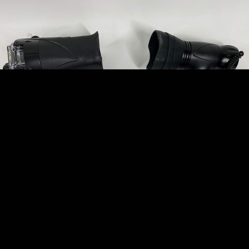 SeaLife DC1400 Underwater Camera Case + Flash Light Bundle