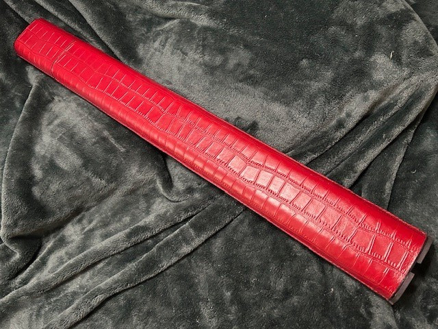 Volturi Fellini Style Custom Pool Case 2x2 Genuine Leather. Red