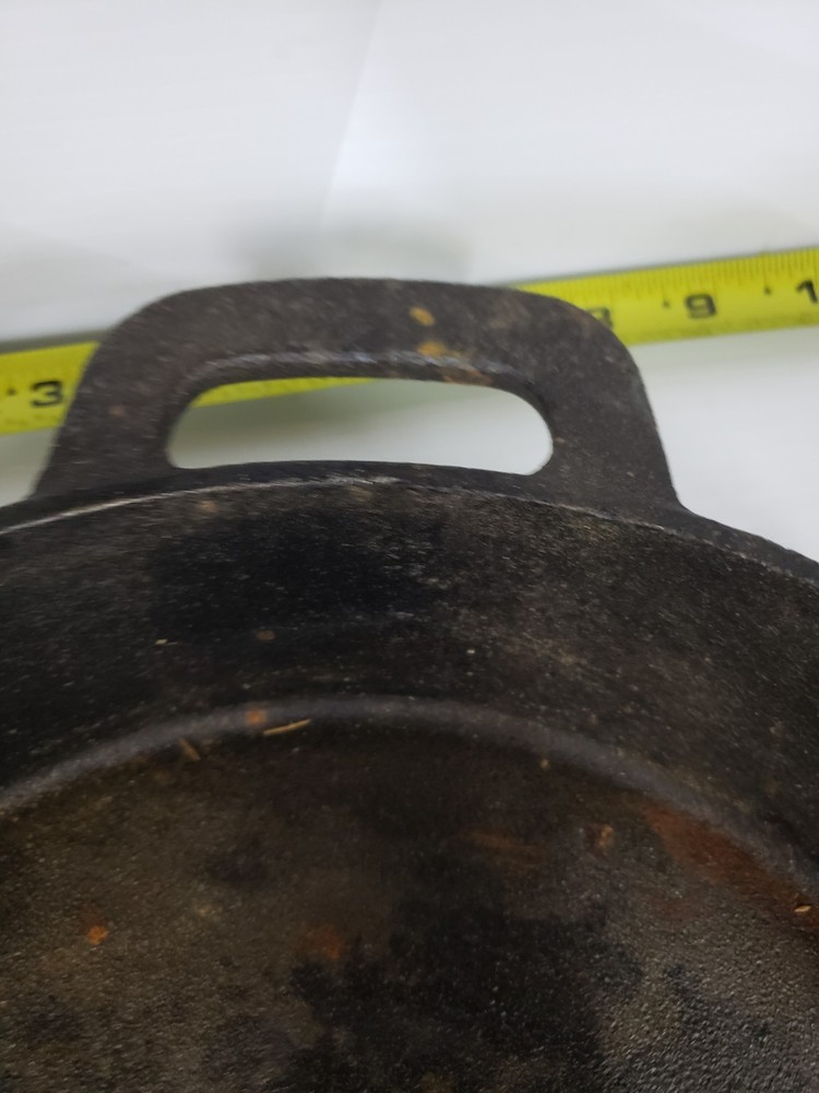 goodful cast iron skillet