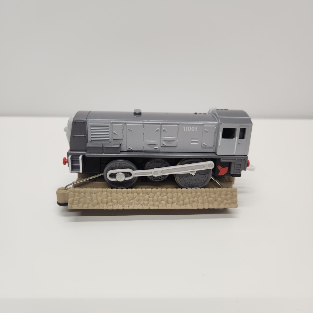 Thomas & Friends 2006 HIT Toy Diesel TrackMaster Motorized Train Engine