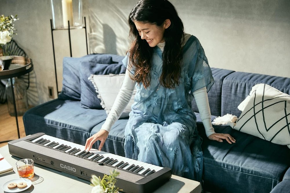 Casio CT-S1BK 61-Key Portable Keyboard