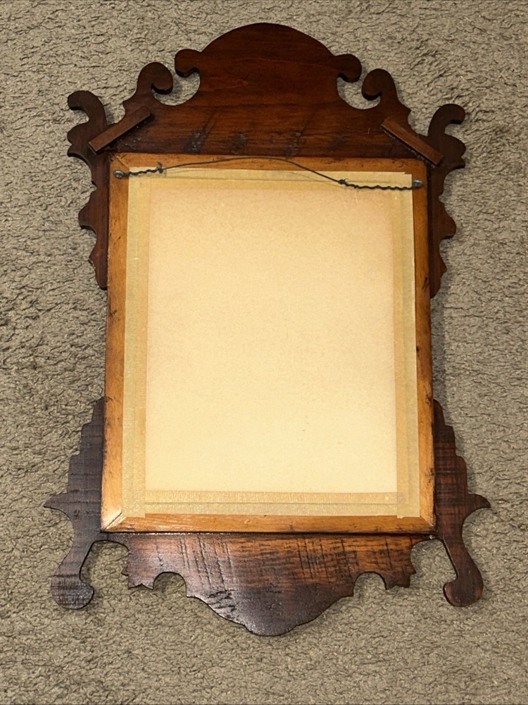 Antigue Chippendale Style Wall Mirror with Eagle Design