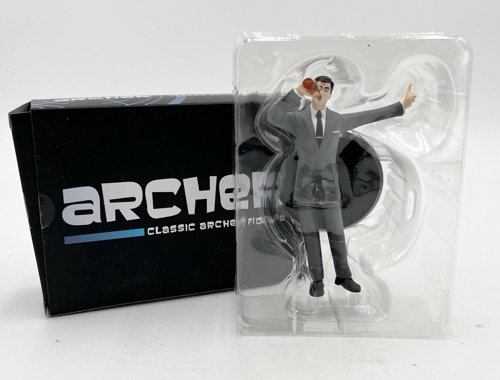 LootCrate 2018 Classic Archer Figure