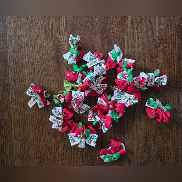 Lot Of 19 Tiny Christmas Bows