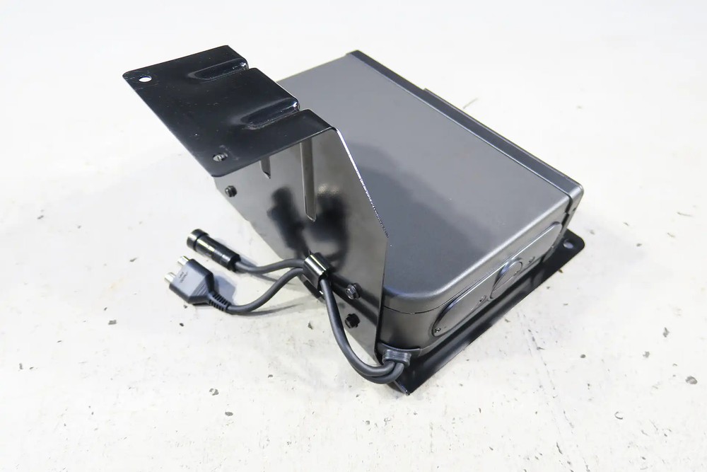 Porsche 911 996 CD Changer 6 Speed CDC 3