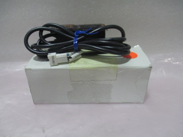 Omron E3-NA11 Photoelectric Switch, 422697