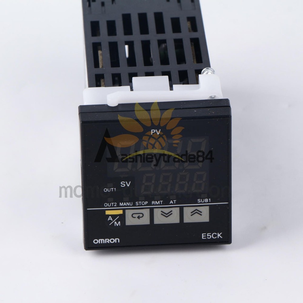 One NEW Omron E5CK-AA1-302 DIGITAL CONTROLLER MULTI-RANGE 100-240VAC 50/60HZ