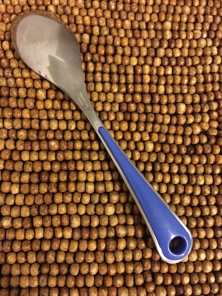 Stainless Blue Periwinkle Plastic Hanging Rounded Pierced Tip TEASPOON 6 5/8"