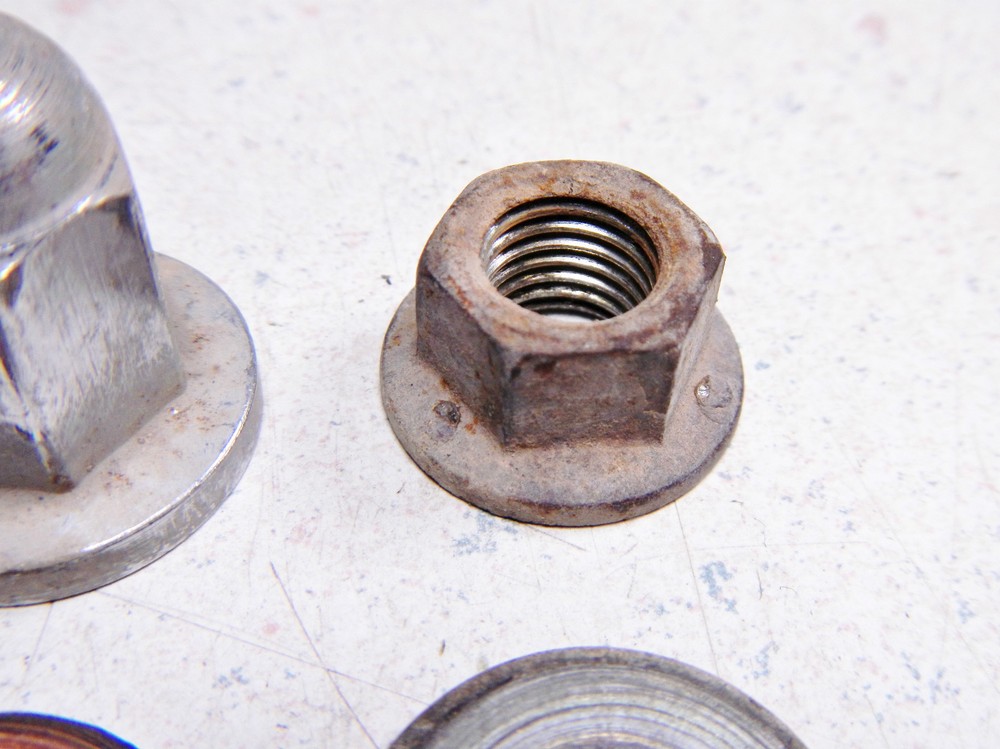78 SUZUKI DR370 DR 370 CYLINDER HEAD MOUNTING NUTS