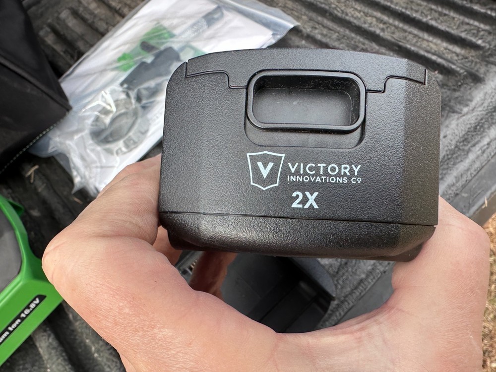 Victory CP200ES Electrostatic Sprayer Kit w/Bag - NEW
