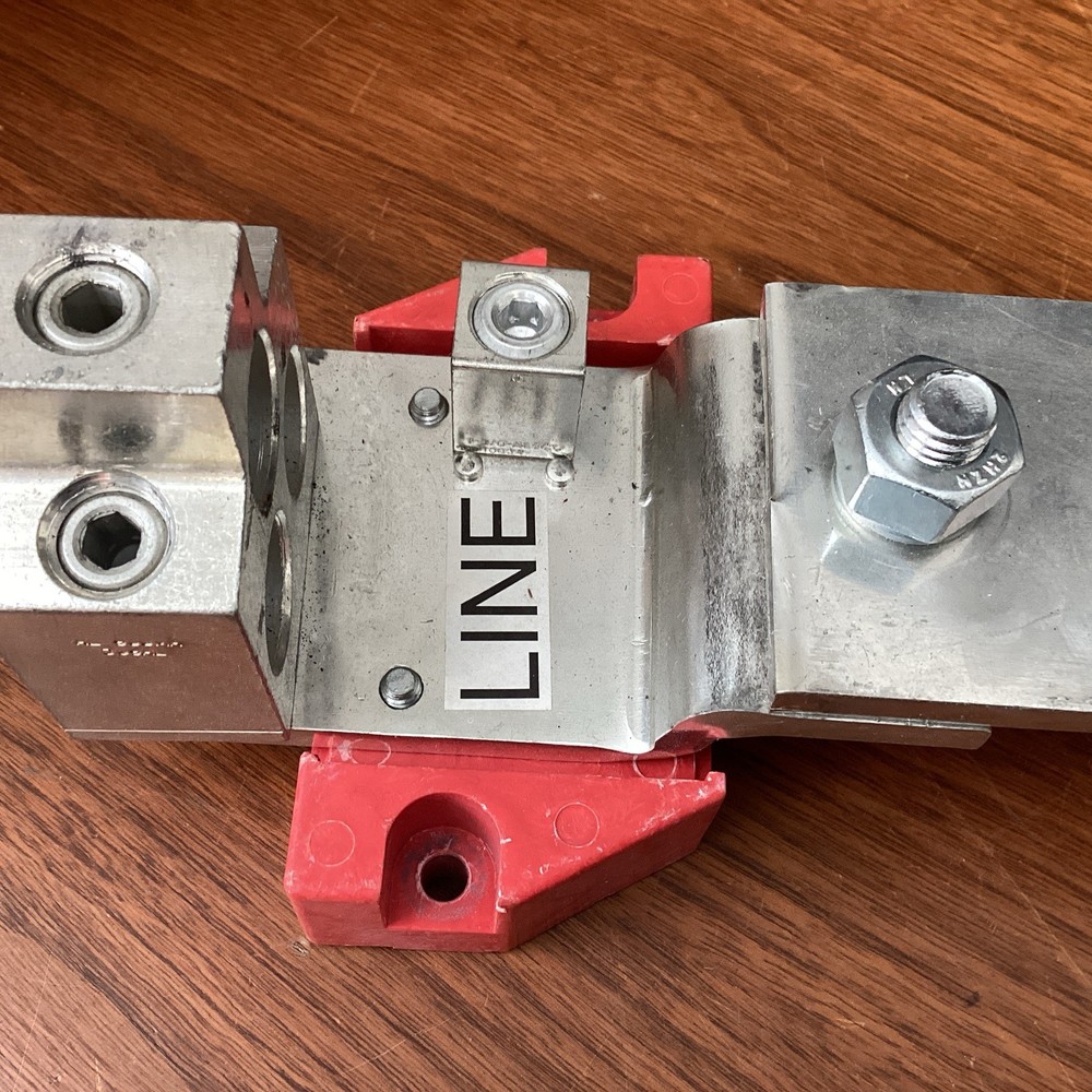 Square Neutral Circuit Breaker Part (LMR4Q)