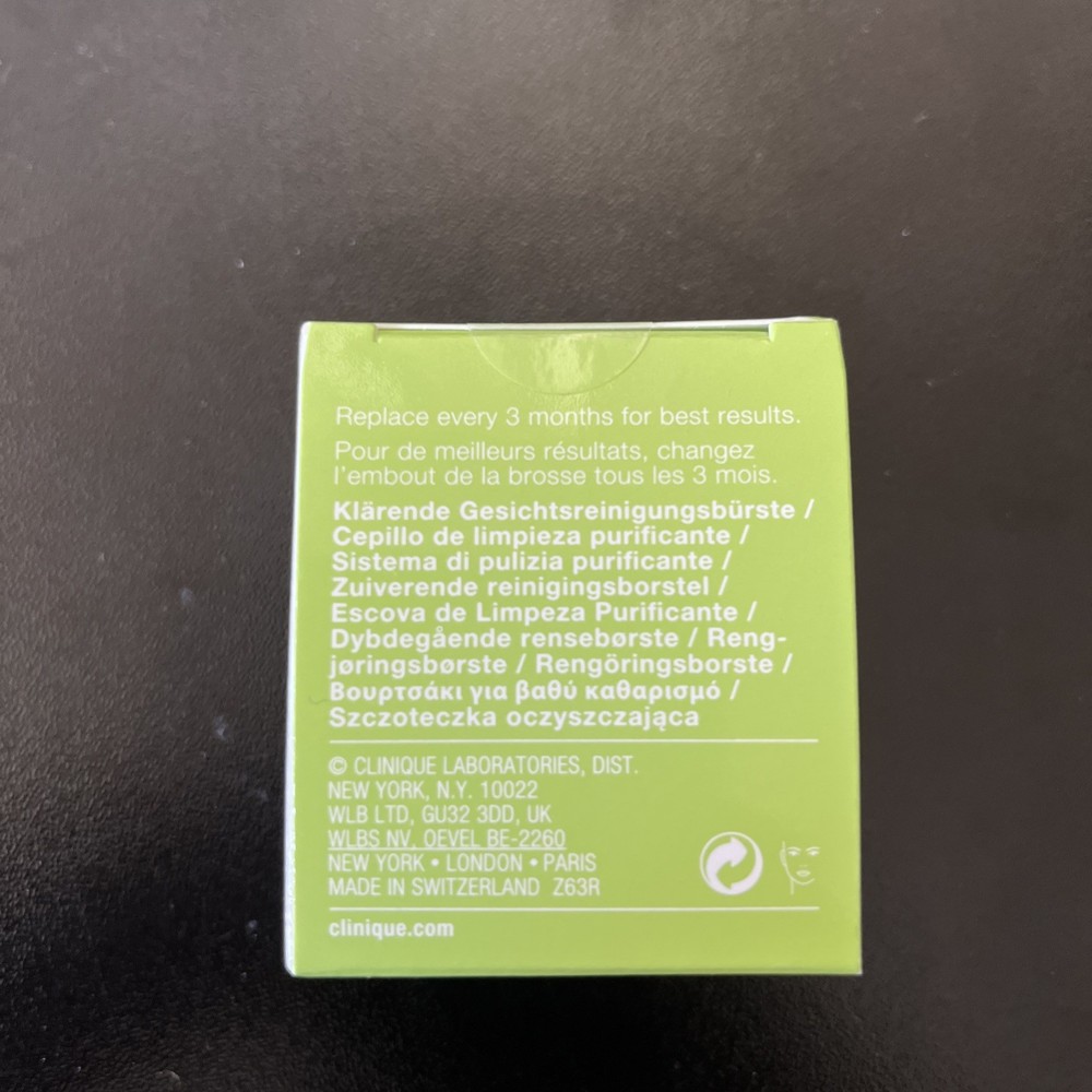 Clinique Sonic System Purifying Cleansing Brush