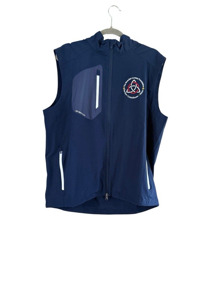 nwt zero restriction Golf Vest Size Large