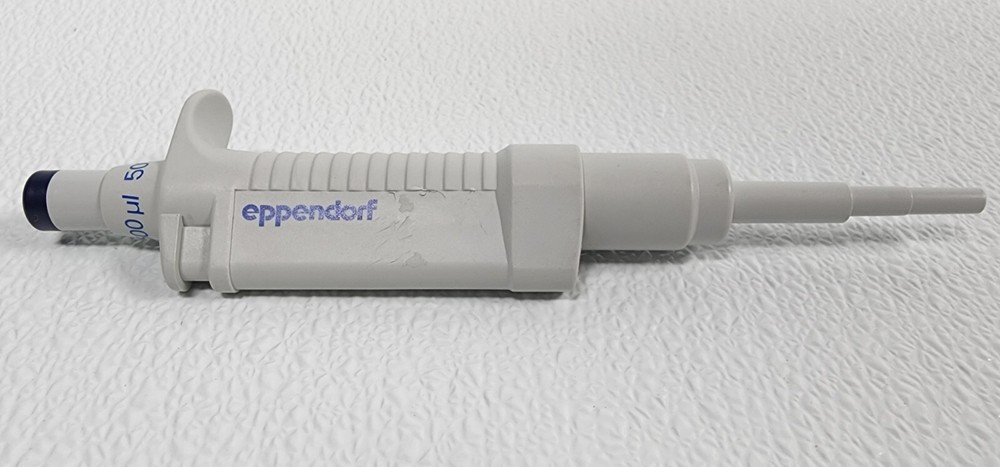 Eppendorf Research Single-Channel FIXED Pipette 500 µL