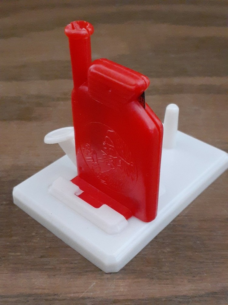 Vintage 1970's Hong Kong Automatic Needle Threader with Thread Cutter