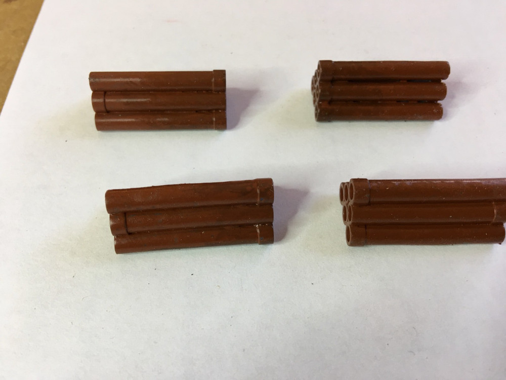 Train Car Loads: Rusted 6 Pipe Stack 4 Stacks Lot  Car Not Included HO Scale