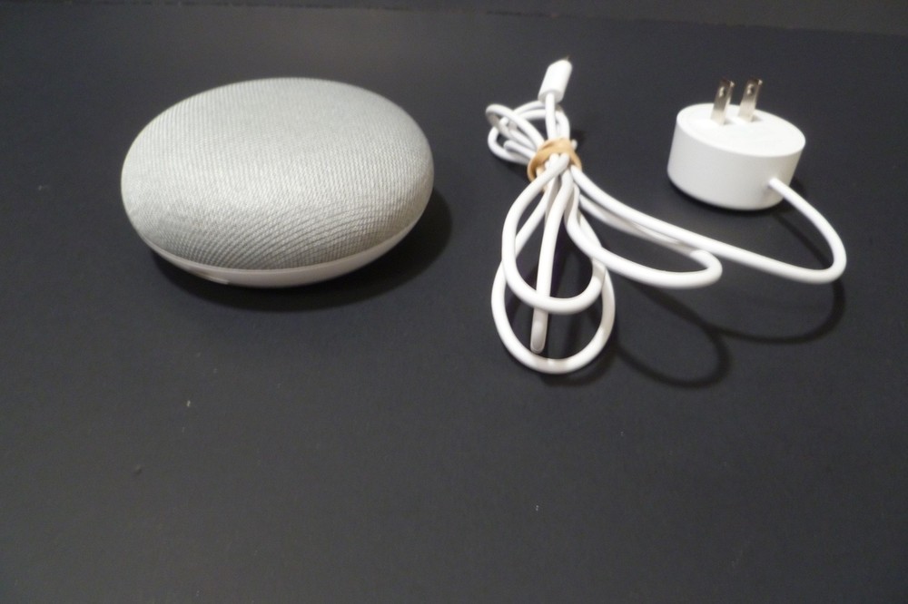 Google Home Mini - Model H0A - 1st Generation White w/ Power Cable - TESTED