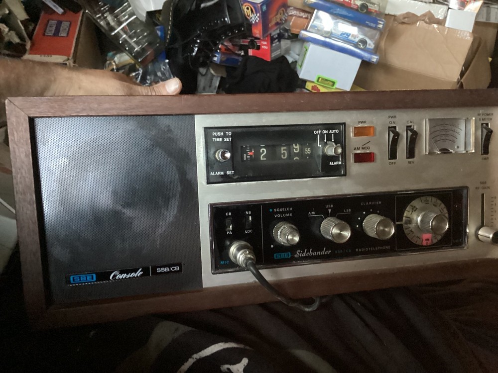 SBE SBE-8-CB Console Sidebander SSB CB 23 Channel console with mic