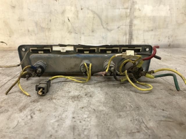 1991-2010 Freightliner CLASSIC XL IGNITION Dash Panel - Used