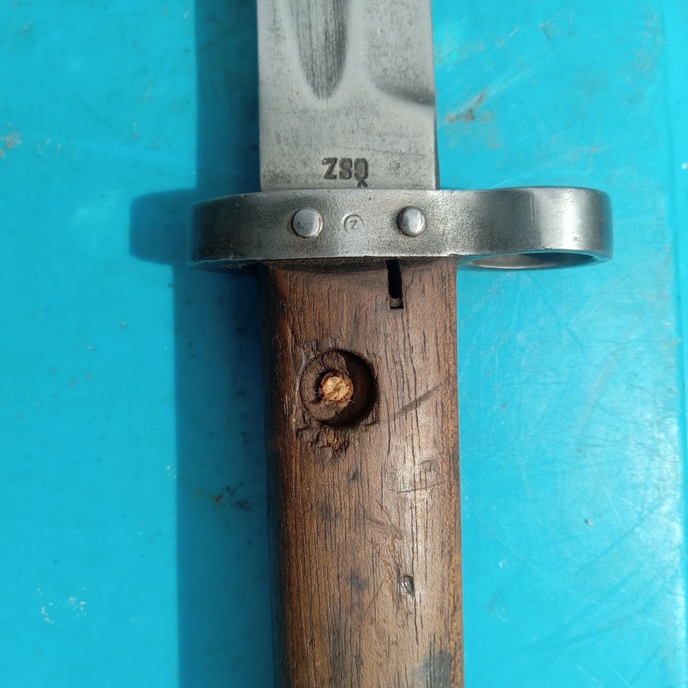 WW11 KNIFE-252136.