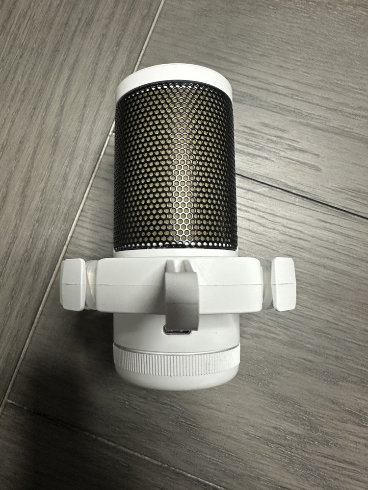 Online Streaming Kit , Microphone, Camera, Light