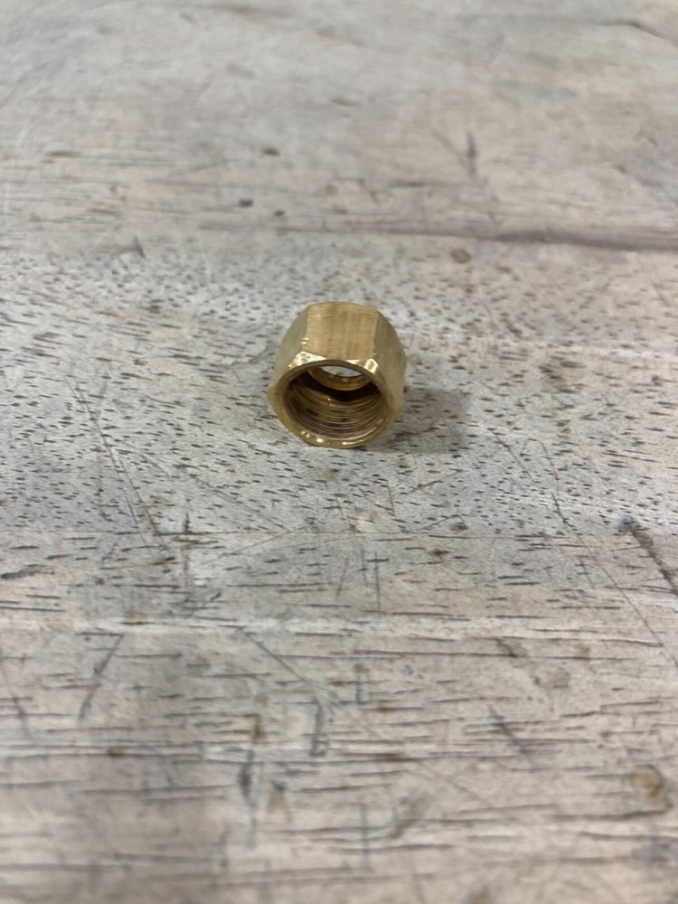 Coleman 321B Canadian - Generator Nut