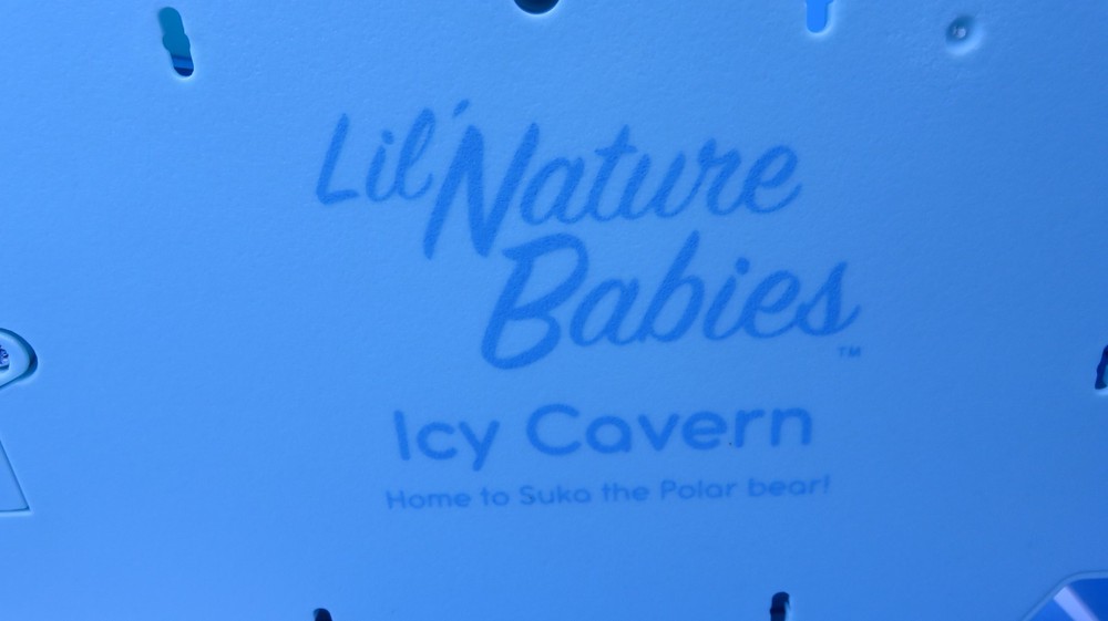 Hexbug Lil' Nature Babies Icy Cavern Polar Bear Playset