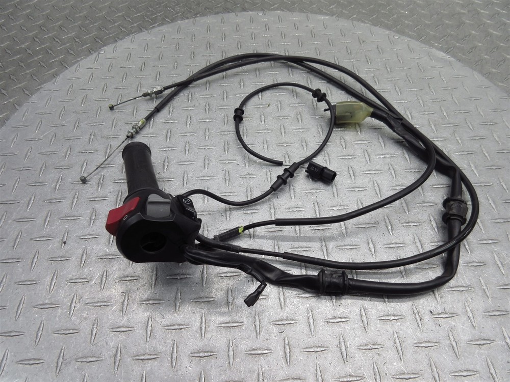 2014 14-15 Honda VFR800 Interceptor Right Switch Throttle Control Cable Grip