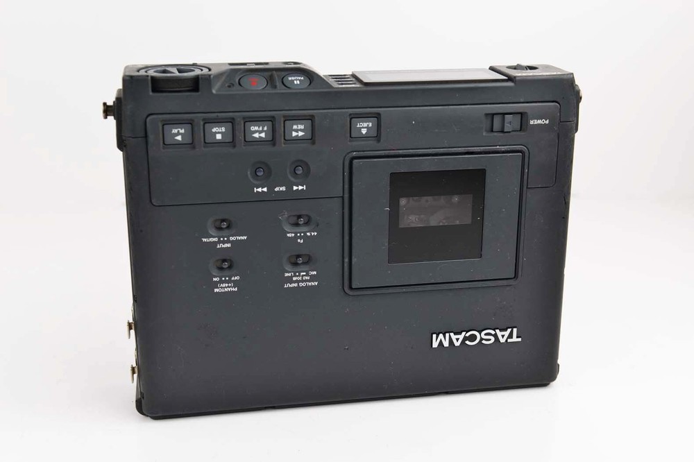 TASCAM DA-P1 Portable DAT Recorder + Soft Case