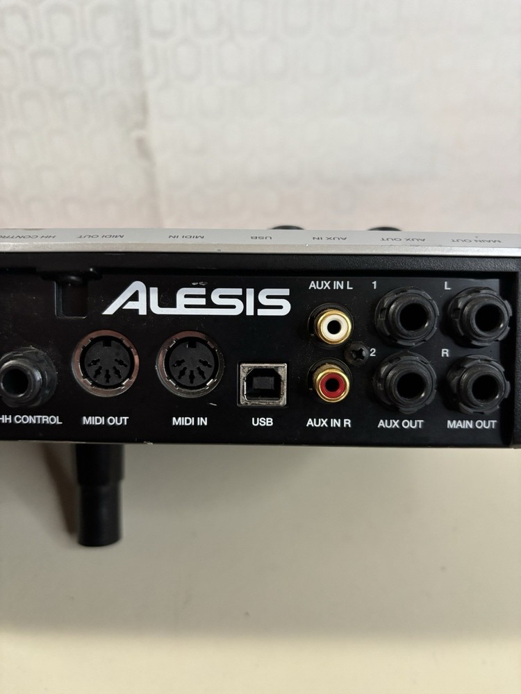 Alesis DM10 High Definition Drum Module -READ- Brain Silver