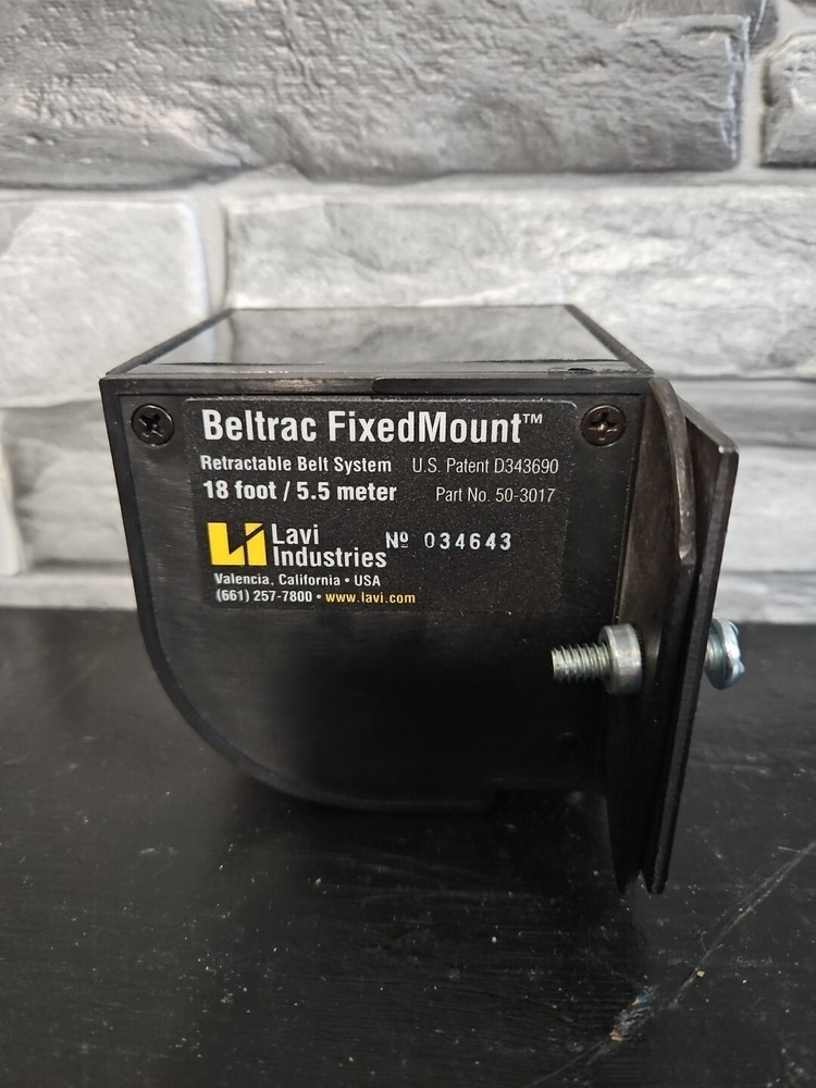 BELTRAC FIXED MOUNT RETRACTABLE BELT BARICADE SYSTEM 18' 50-3017