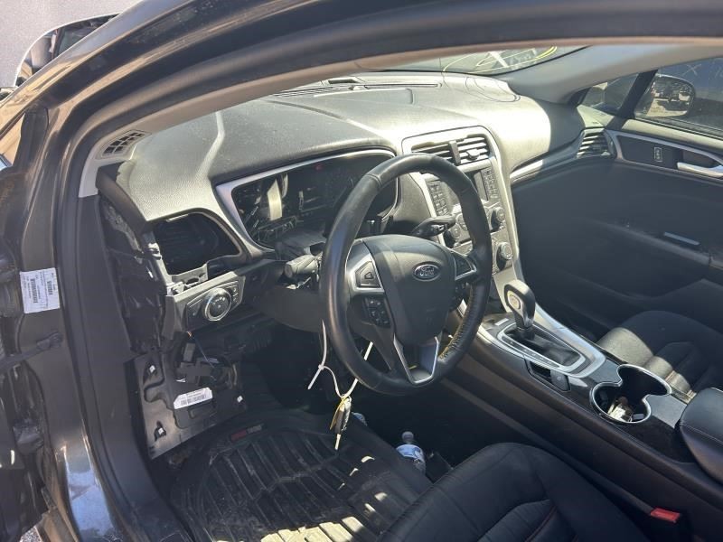 FUSION 2016 High Mounted Stop Light 104539565