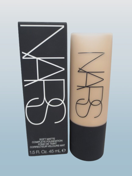 NARS SOFT MATTE COMPLETE FOUNDATION MEDIUM 4 BARCELONA 1.5 OZ BOXED
