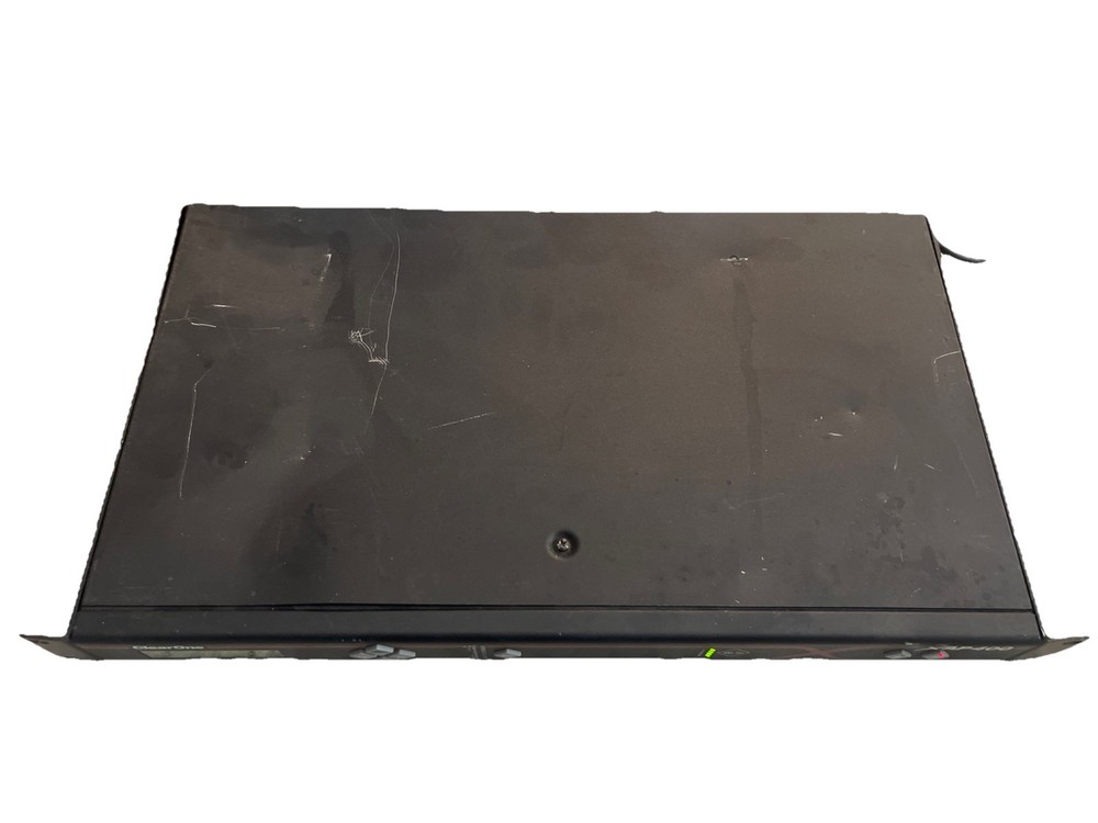 ClearOne XAP400 Audio Conferencing System Microphone Mixer Powers On