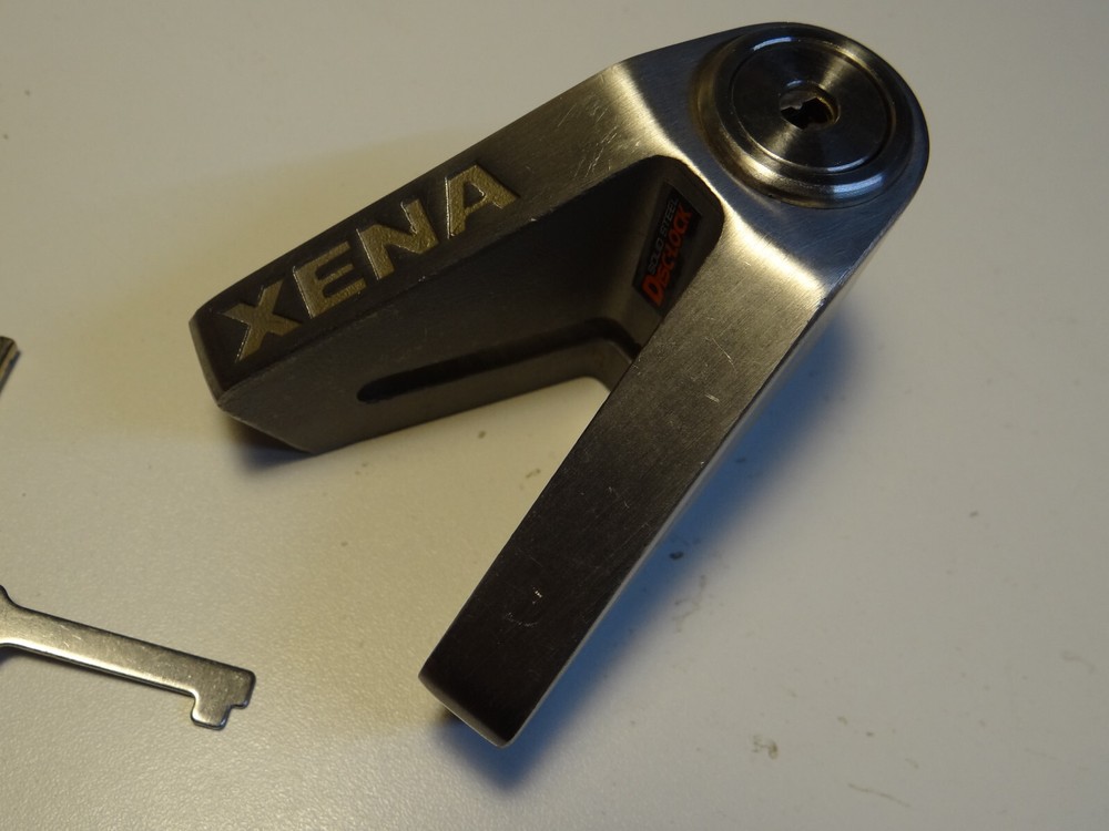 Xena Solid Steel Disc Lock 14cm/9/16th Locking Pin Push Down Ice Spray Proof