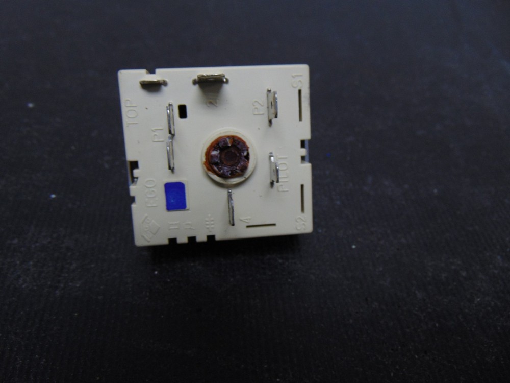 GE Range JB640DR2CC Surface Element Control Switch WB24T10058