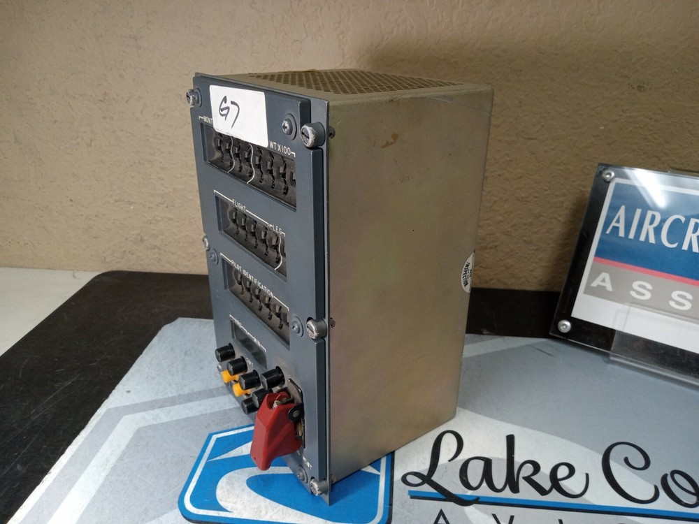 Flight Data Entry Panel 70-202A 2222602-1 Removed Working