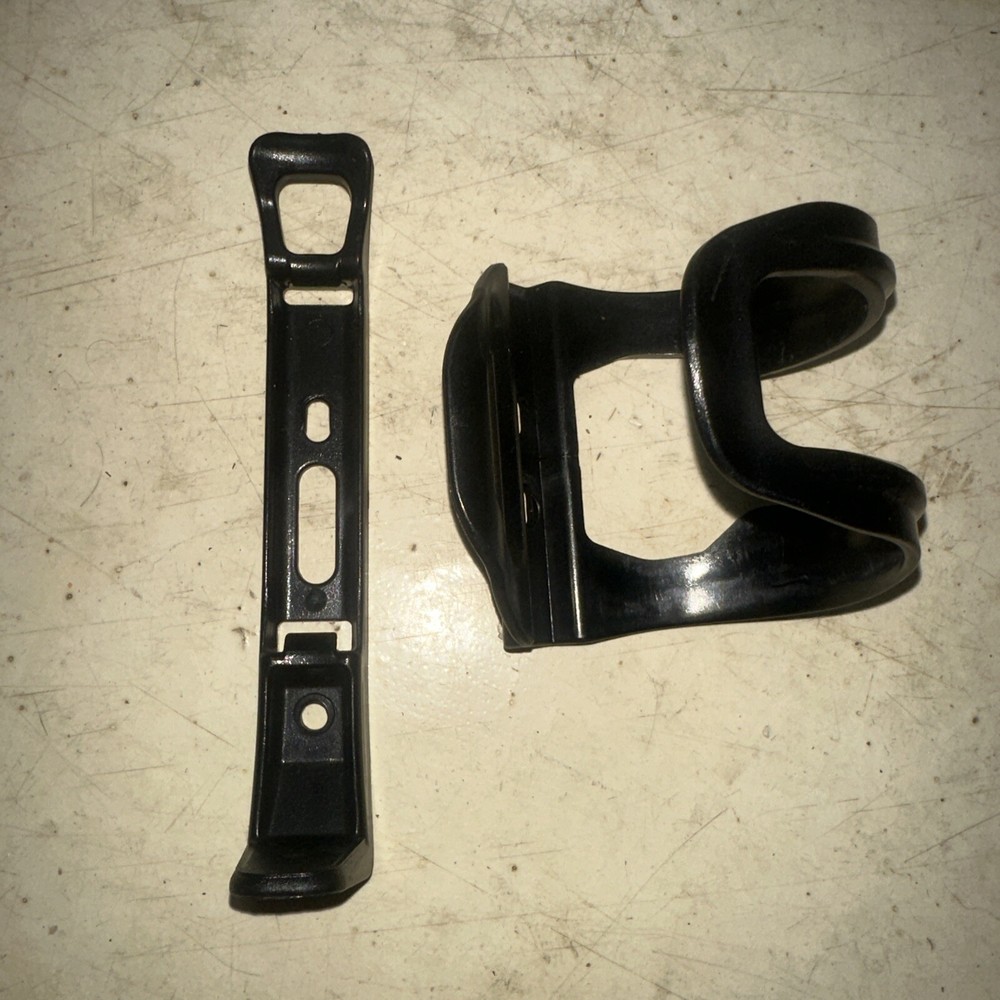 Flip Flop RIGHT or LEFT Side Loading Gloss Black Bicycle Bottle Cage Holder