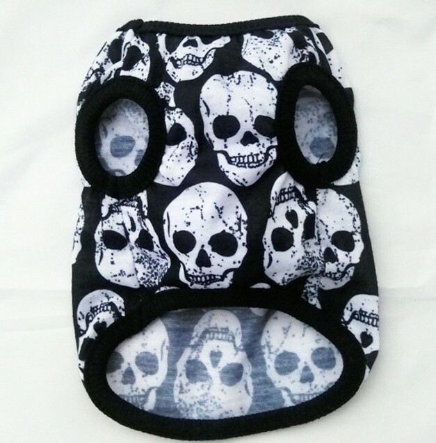 Medium Dog or Cat Black Skull Shirt 