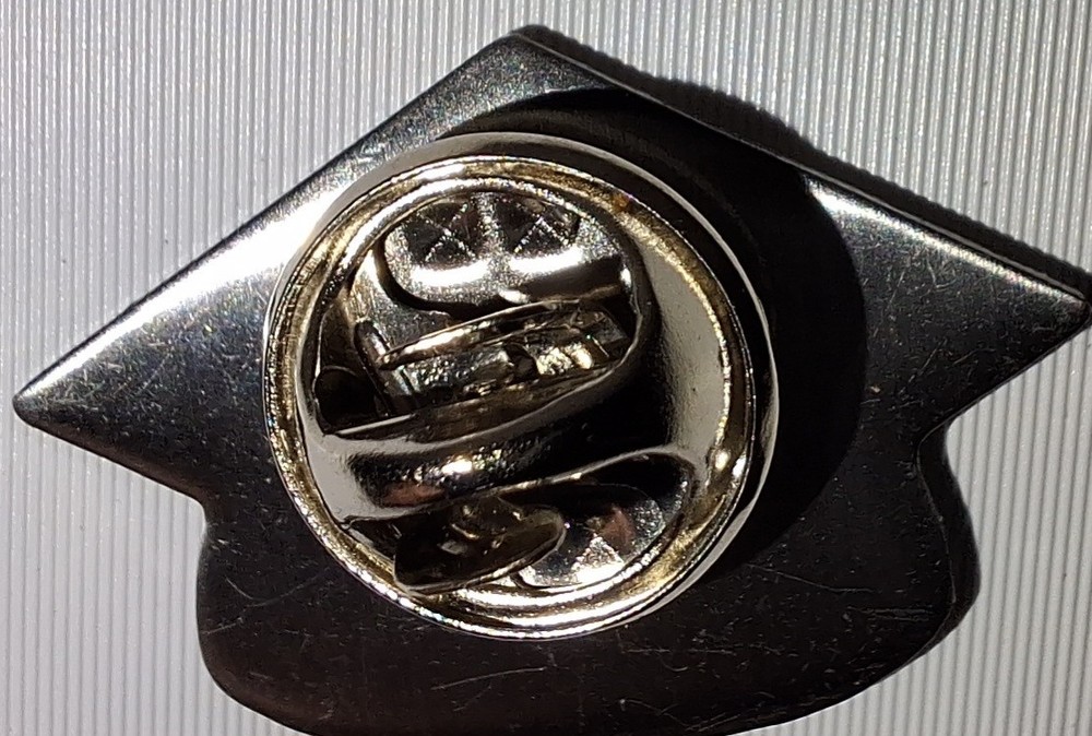 McDonald's Crew Employee Pin - Graduated