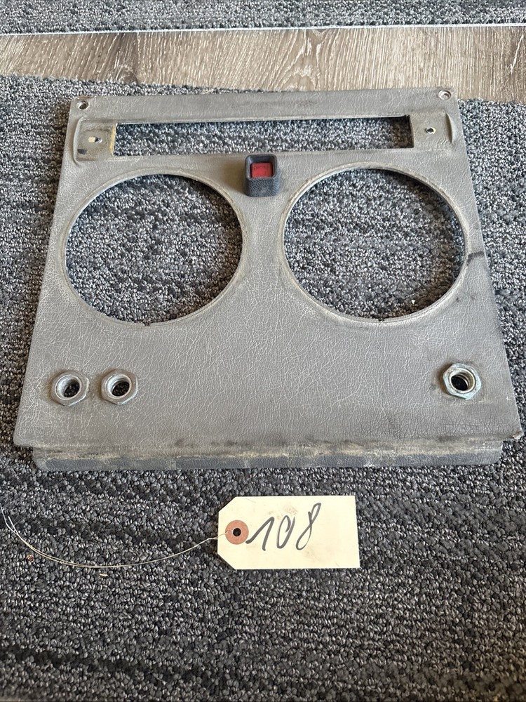 KENWORTH INSTRUMENT PANEL S64-1065- 7