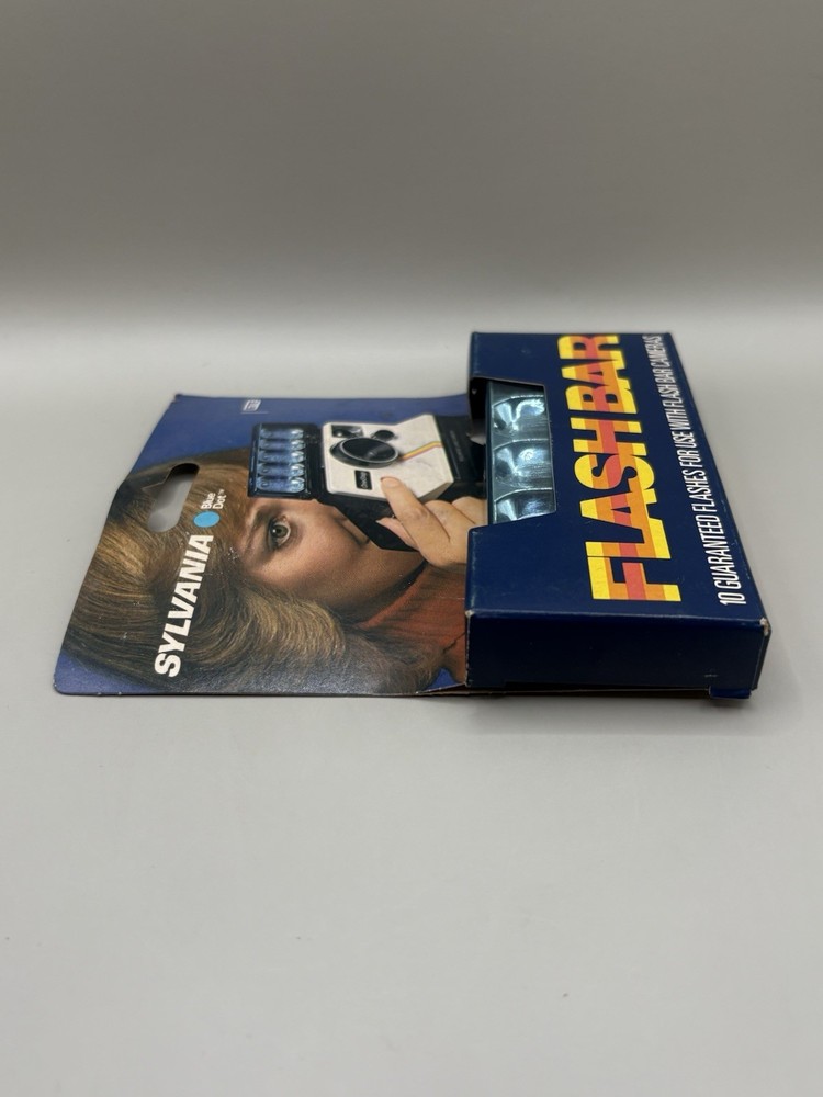 Sylvania Blue Dot Flash Bar