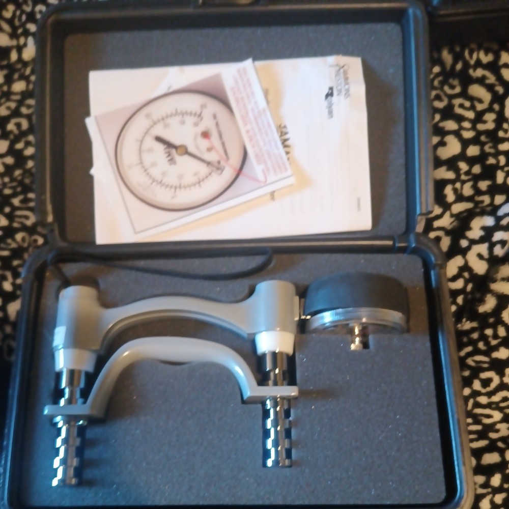 Hydraulic Hand Dynamometer Grip Strength Tester, Adjustable Exerciser Max Force