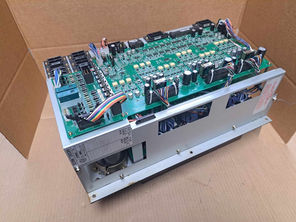 Nachi RAX13C Servo Amplifier Drive for AR Controller