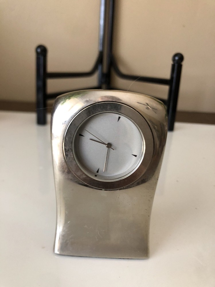Vintage Brush Silver Heavy Torso Desk Clock